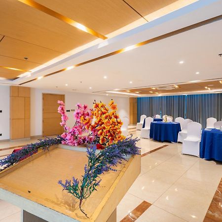 Hotel Siraichuli Chitwan Zewnętrze zdjęcie